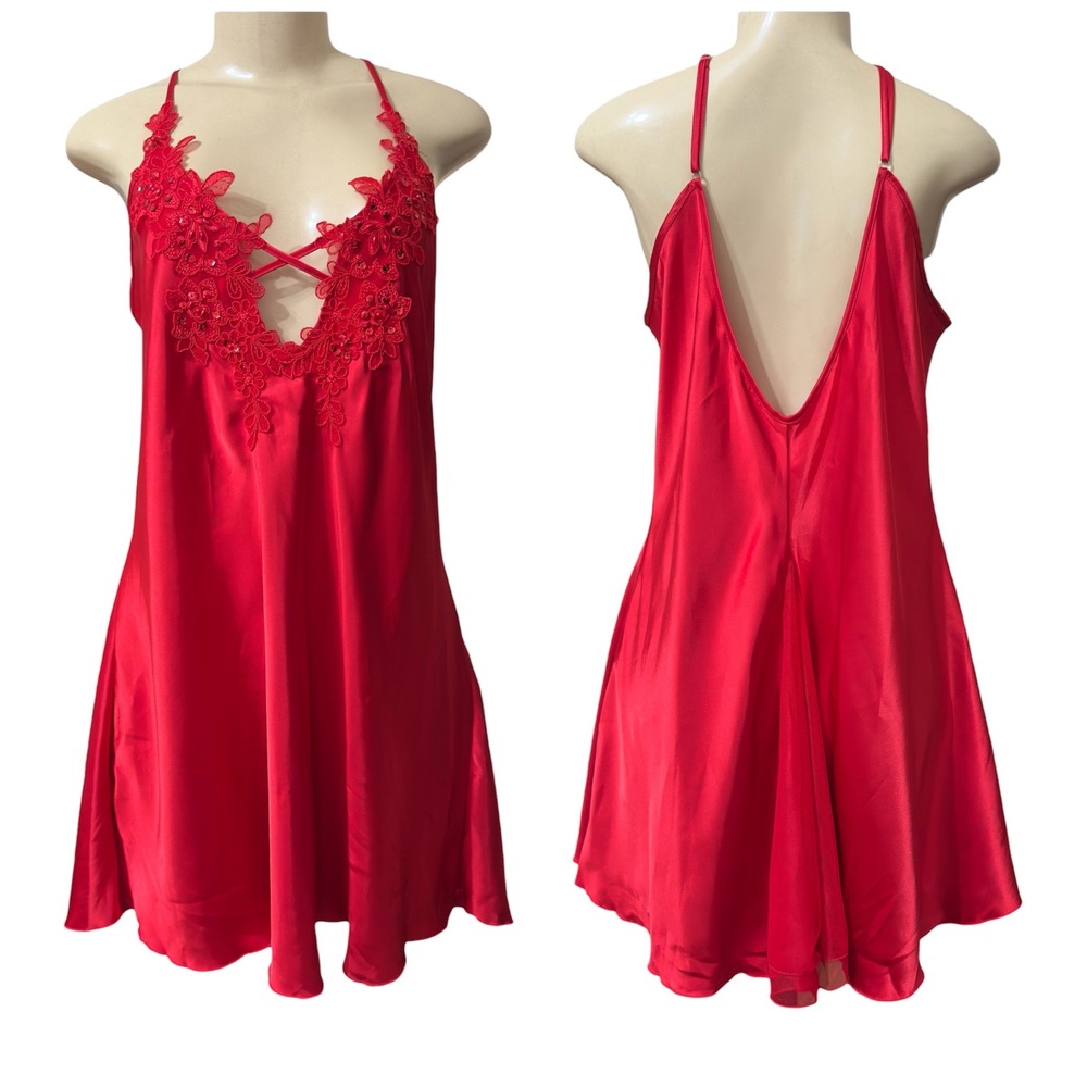 Intimate Attitudes Red Satin Lace Sequin Chemise and‎ Mesh Robe Set 2X